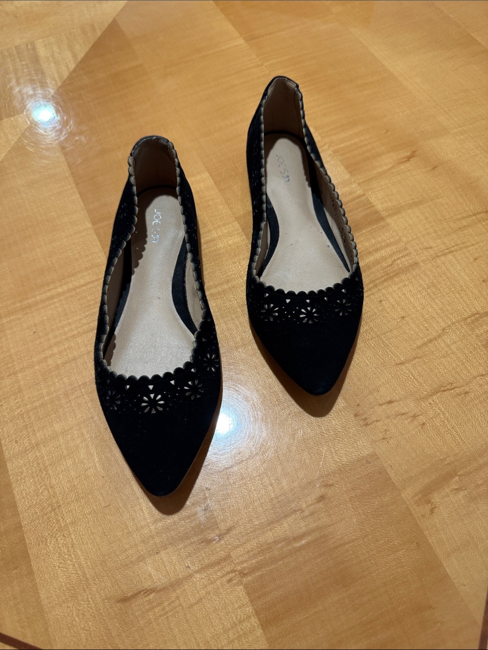 Joe's Jeans Black Pointed Toe Floral Cutout Loafers